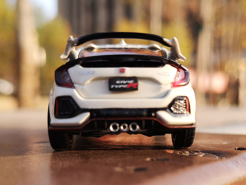 1:64 Scale HONDA CIVIC TYPE-R FK8 Simulation Car Model Metal Diecast Toys Alloy Vehicle for Collectible Gift Souvenir Display