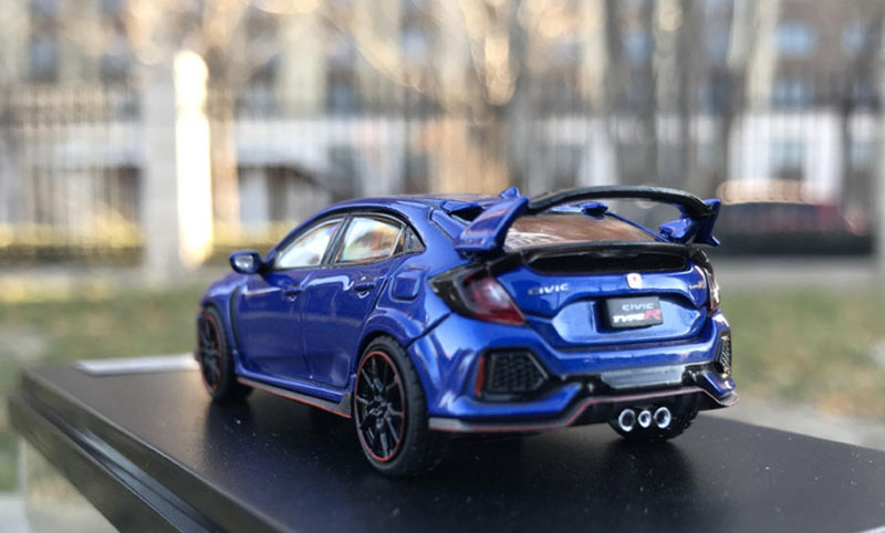 1:64 Scale HONDA CIVIC TYPE-R FK8 Simulation Car Model Metal Diecast Toys Alloy Vehicle for Collectible Gift Souvenir Display