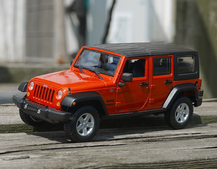 Welly 1:24 Scale Jeep Wrangler Off-road Car Alloy Simulation Die-casting Car Collection Model Art Display Decoration Gift