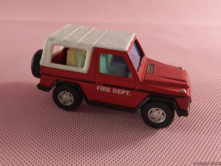1:43 Scale G320 Fire Dept Rescue Car Alloy Simulation Toy Car Die-cast Model Boy Birthday Christmas Gift Room Decoration Vehicle 1:43 Scale G320 Fire Dept Rescue Car Alloy Simulation Toy Car Die-cast Model Boy Birthday Christmas Gift Room Decoration Vehicle