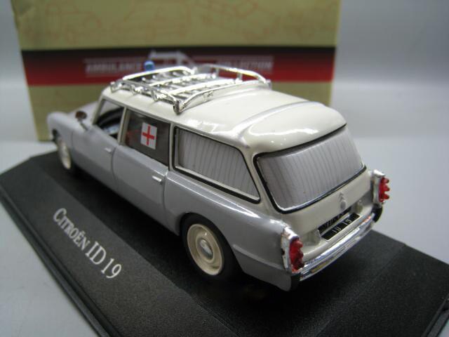 1:43 Scale ID 19 Citroen Vintage Car Classic Ambulance Alloy Die-cast Car Model Home Static Decoration Toys Vehicle Gifts Hot 1:43 Scale ID 19 Citroen Vintage Car Classic Ambulance Alloy Die-cast Car Model Home Static Decoration Toys Vehicle Gifts Hot
