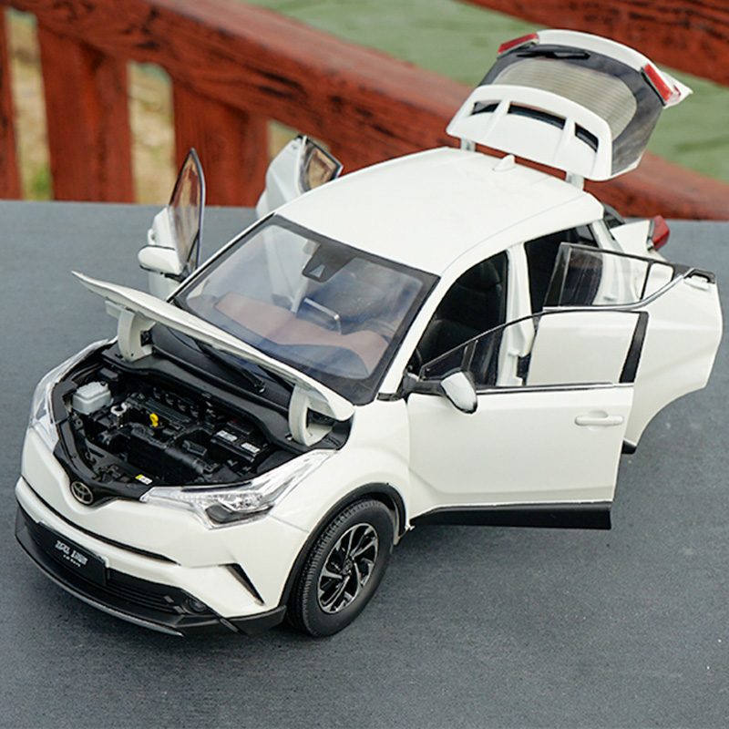 1:18 scale original IZOA die-cast alloy simulation car sports car model adult gift collection indoor display children's toys