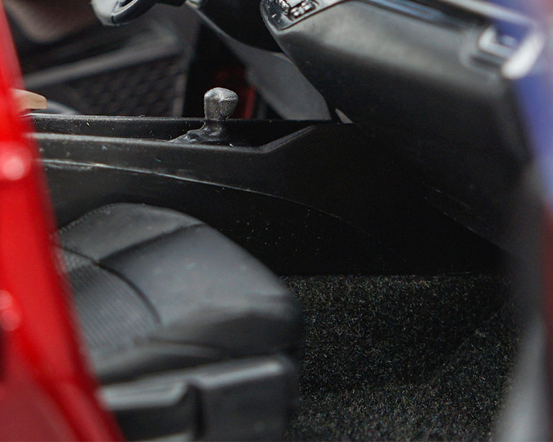 1:18 scale original IZOA die-cast alloy simulation car sports car model adult gift collection indoor display children's toys