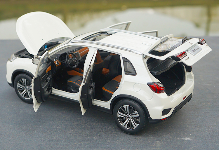 1:18 Scale Diecast Alloy Mitsubishi Car Model Adult Collection Vehicle Decoration Ornaments Display Souvenir Collectible Gifts 1:18 Scale Diecast Alloy Mitsubishi Car Model Adult Collection Vehicle Decoration Ornaments Display Souvenir Collectible Gifts