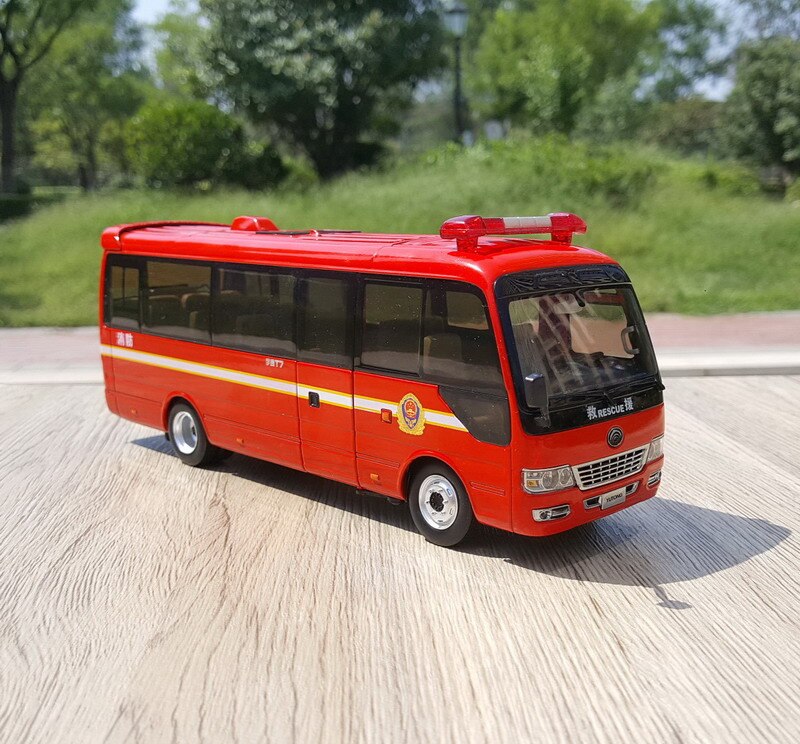 1:32 Yutong T7 Coaster Fire Truck Public Security Police Car Yutong Business Simulation Alloy Bus Model Collection Gift Toy Car