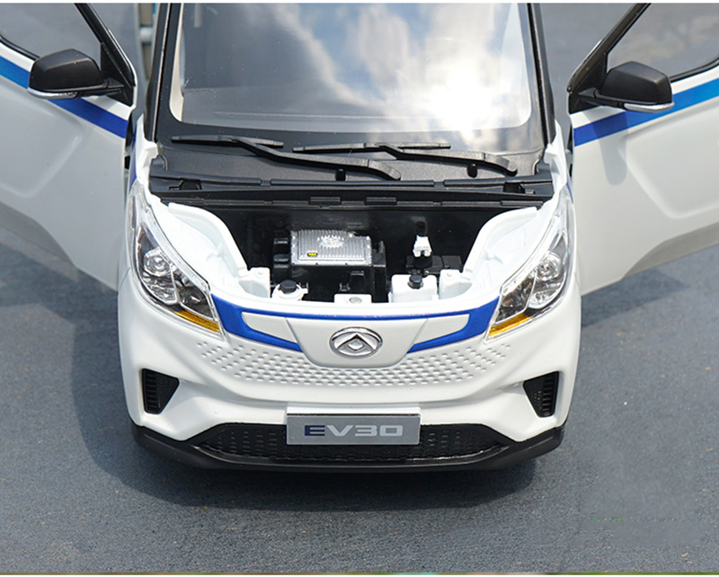 1/18 Scale EV30 Electric Commercial Vehicle Transport Die-cast Alloy Car Model Diecast Metal Van Toy Souvenir Display Gift