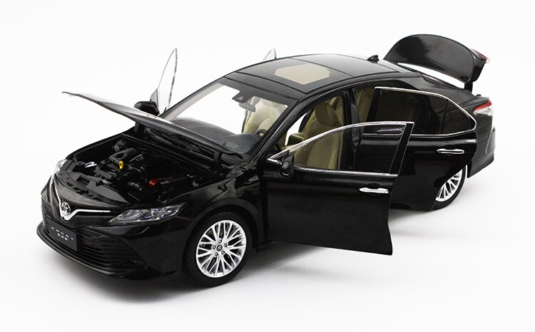1/18 Scale Gac Toyota's New Eighth-generation Camry Sports Alloy Simulation Die-casting Car Model Collection Gift Boy Toy Car 1/18 Scale Gac Toyota's New Eighth-generation Camry Sports Alloy Simulation Die-casting Car Model Collection Gift Boy Toy Car