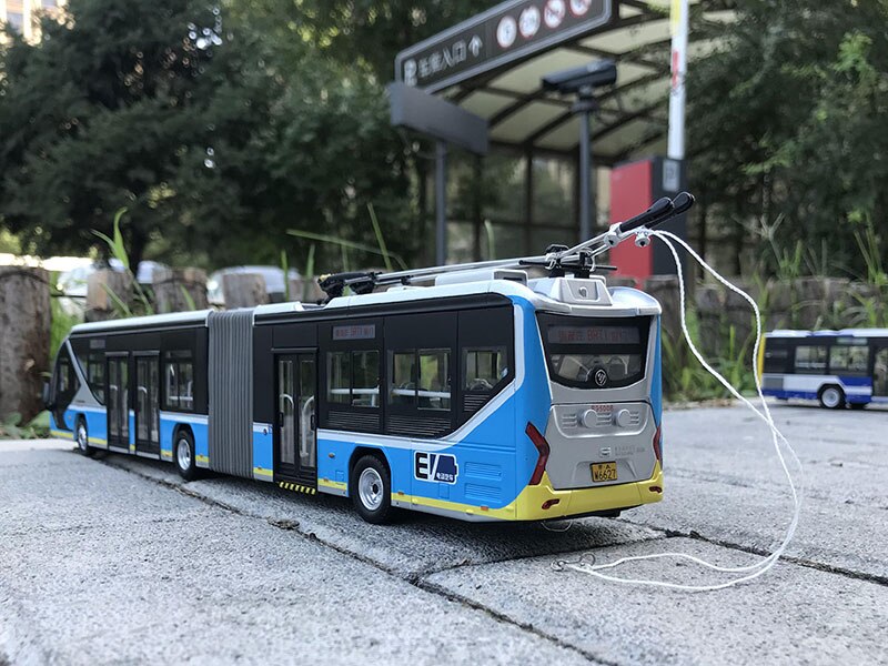 BRT1 Road 1:43 Scale Beijing Bus Futian Shuangyuan Trolleybus Simulation Alloy Bus Model Collection Adults & Kids Gift Display