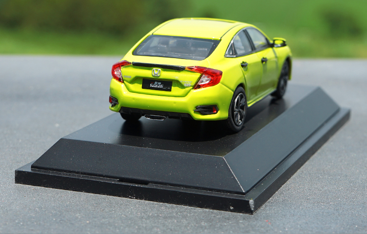 1:43 Scale Alloy Hatchback 2020 Honda Civic Simulation Car Model Metal Diecast Toy Vehicle for Collectible Show Collection Gift 1:43 Scale Alloy Hatchback 2020 Honda Civic Simulation Car Model Metal Diecast Toy Vehicle for Collectible Show Collection Gift