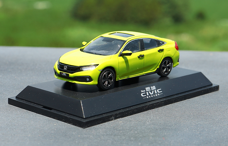 1:43 Scale Alloy Hatchback 2020 Honda Civic Simulation Car Model Metal Diecast Toy Vehicle for Collectible Show Collection Gift 1:43 Scale Alloy Hatchback 2020 Honda Civic Simulation Car Model Metal Diecast Toy Vehicle for Collectible Show Collection Gift