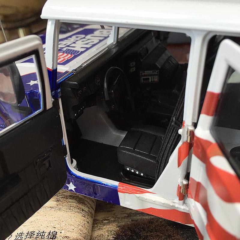 Diecast 1/18 Scale Hummer H1 Car Model Metal Die-Cast & Alloy Toy Vehicle Collection Gift Souvenir Decoration for Adult Children Diecast 1/18 Scale Hummer H1 Car Model Metal Die-Cast & Alloy Toy Vehicle Collection Gift Souvenir Decoration for Adult Children