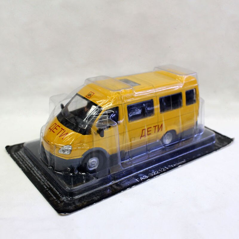 1:43 scale alloy vehicle Russian car die-cast passenger car business car car model adult child boy toy collection gift show 1:43 scale alloy vehicle Russian car die-cast passenger car business car car model adult child boy toy collection gift show