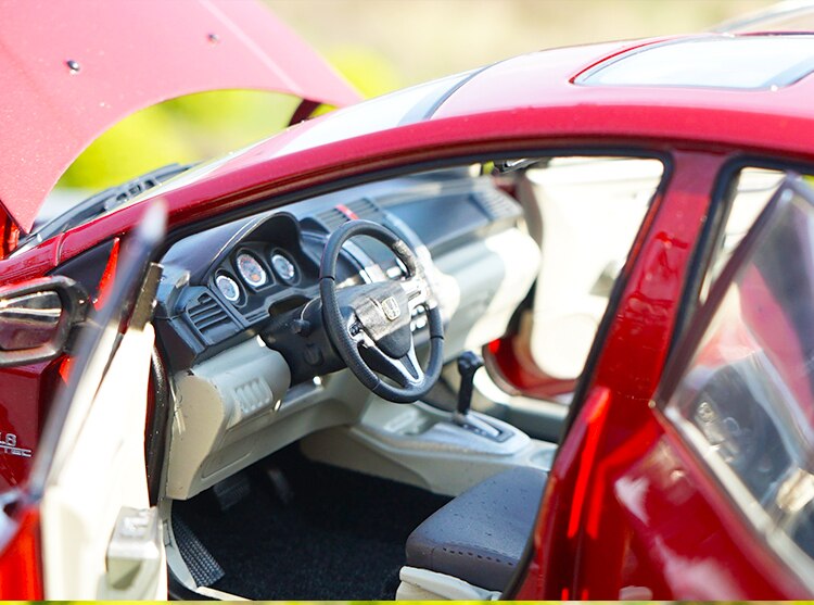 NEW Red 1/18 CITY Car Model Alloy Diecast Metal Vehicle Toys for Adult Children Boys Toy Gifts Collection Display Souvenir Show