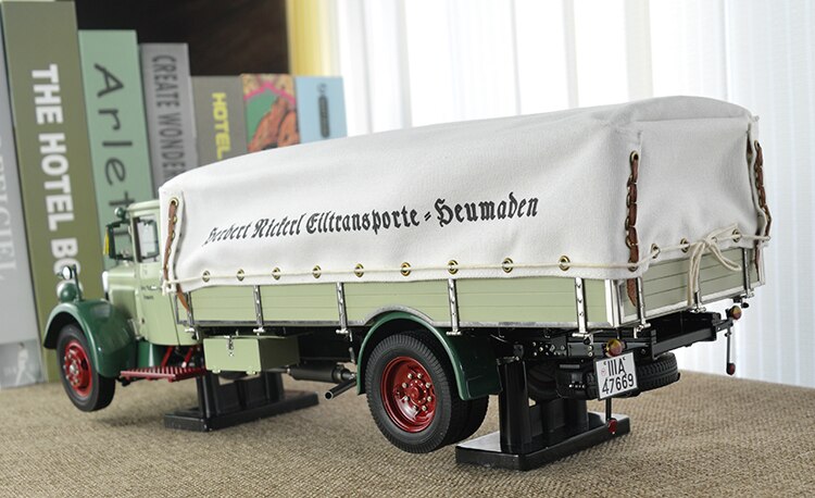 1:18 Scale Old Lkw Truck Transporter LO2750 Tarpaulin Version 1933-1936 Alloy Simulation Die-cast Collection Souvenir Car Model