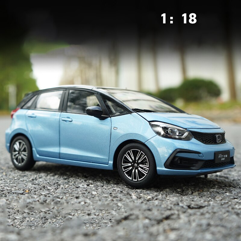 Die-cast 1:18 Scale Alloy Guangqi Honda Brand New Fit 2020 Simulation Metal Car Model Collection Display Ornaments Fan Gift