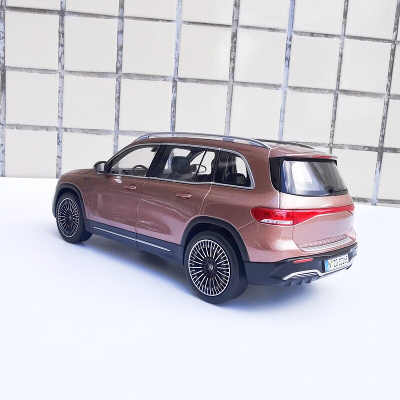 1:18 Scale Simulation Eqb Eqa Pure Electric Suv Off-road Vehicle Alloy Double Door Car Die-casting Model Children's Gift Toy Car 1:18 Scale Simulation Eqb Eqa Pure Electric Suv Off-road Vehicle Alloy Double Door Car Die-casting Model Children's Gift Toy Car