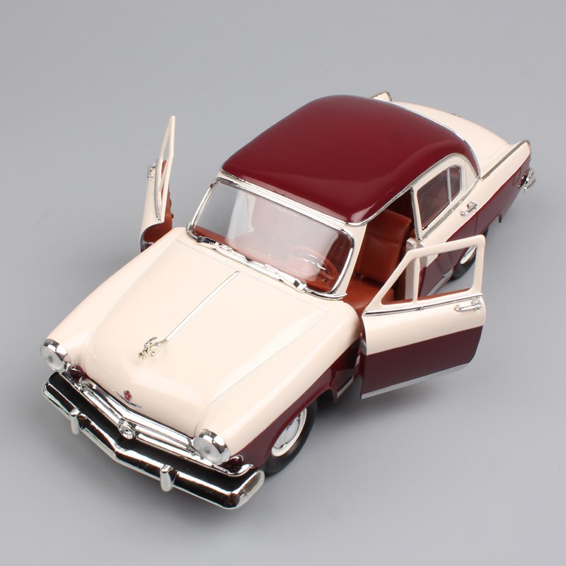 1:18 Scale Simulation 911 Sports Car Collection Vehicle Model 1994 Resin Material Gift Home Room Decoration Toy Car In Stock 1:18 Scale Simulation 911 Sports Car Collection Vehicle Model 1994 Resin Material Gift Home Room Decoration Toy Car In Stock