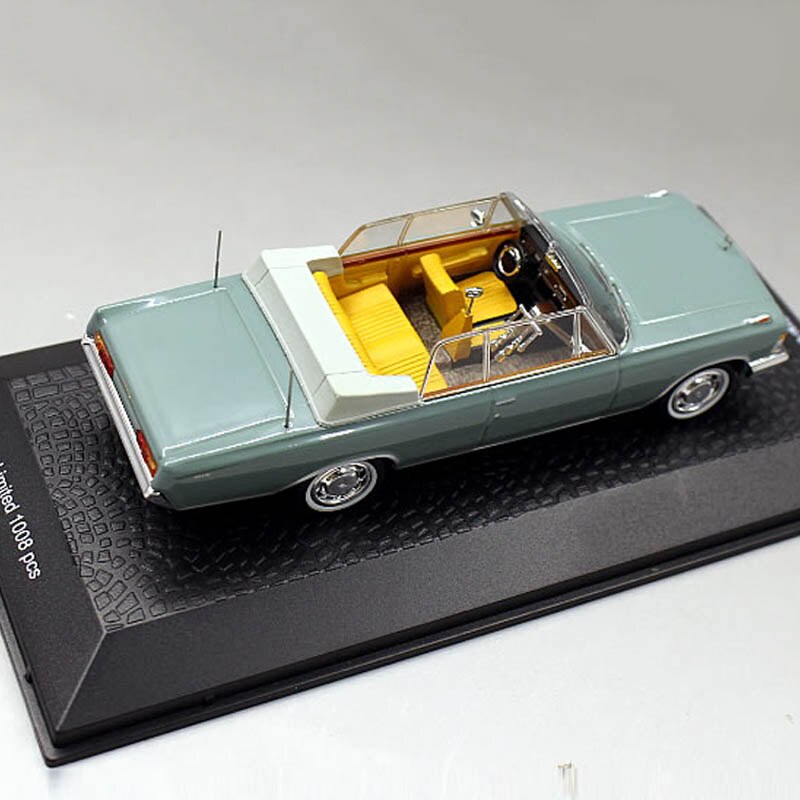 1:43 scale alloy diecast metal die-cast vehicle11B 1974 Soviet Russia president car model adult child boys gift display souvenir 1:43 scale alloy diecast metal die-cast vehicle11B 1974 Soviet Russia president car model adult child boys gift display souvenir