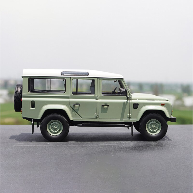 Special Car 1:18 Ratio Die-casting Alloy Off-road Car Collection Toy Car Model Decoration Simulation Alloy Car Model Fan Gift Special Car 1:18 Ratio Die-casting Alloy Off-road Car Collection Toy Car Model Decoration Simulation Alloy Car Model Fan Gift