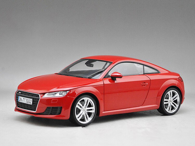 Die-cast 1/18 Scale Alloy Collection TT Convertible Sports Car Static Alloy Car Vehicle Model Bar Home Decoration Adult Toy Car Die-cast 1/18 Scale Alloy Collection TT Convertible Sports Car Static Alloy Car Vehicle Model Bar Home Decoration Adult Toy Car