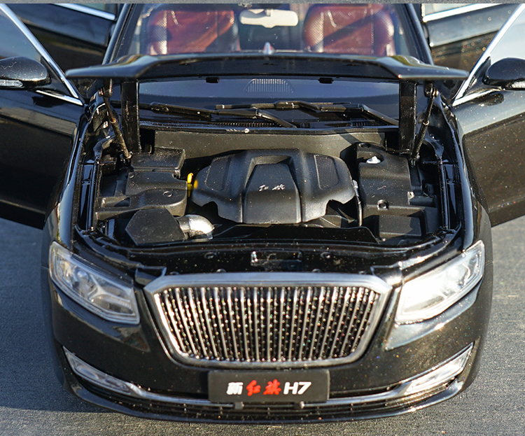 1:18 Diecast Red Flag H7 Review Car 2017 Alloy Vehicle Model Police Cars Ornaments Collection Decoration Souvenir Display