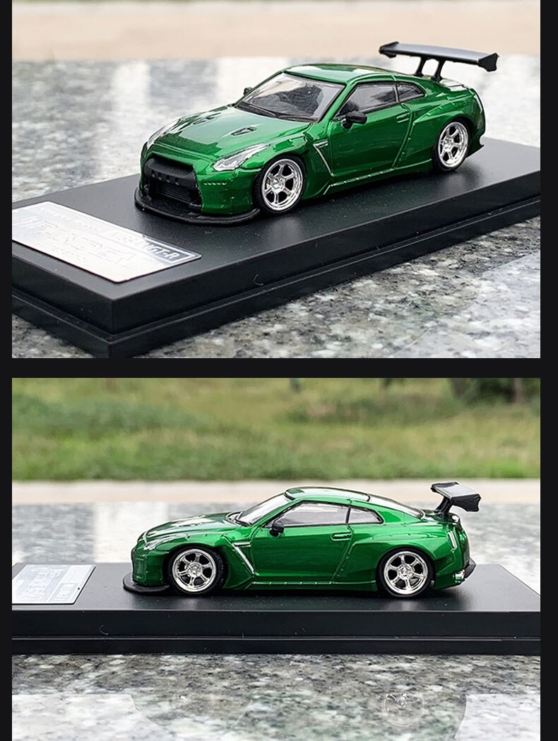 Die-casting 1:64 Scale Nissan Gtr Wide Body Sports Car Simulation Alloy Metal Car Model Adult Collection Toy Home Decoration Art