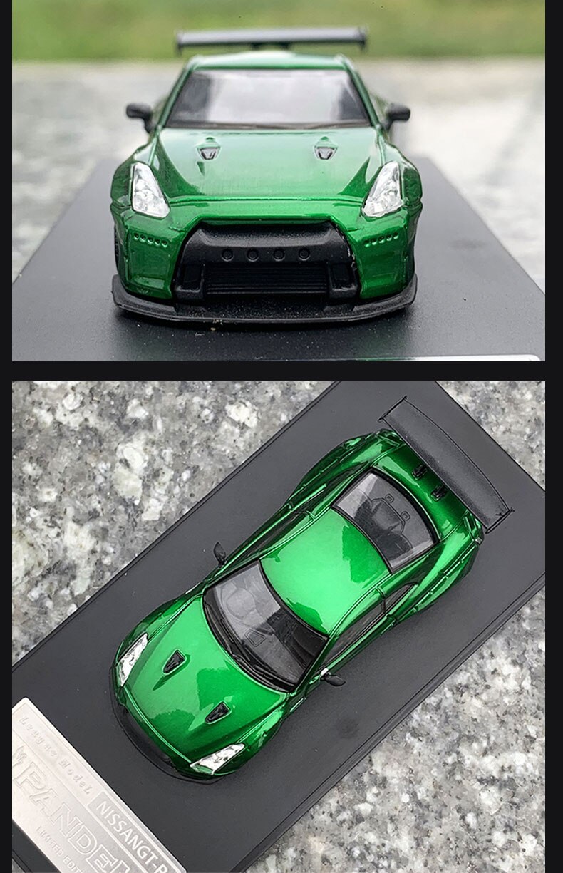 Die-casting 1:64 Scale Nissan Gtr Wide Body Sports Car Simulation Alloy Metal Car Model Adult Collection Toy Home Decoration Art