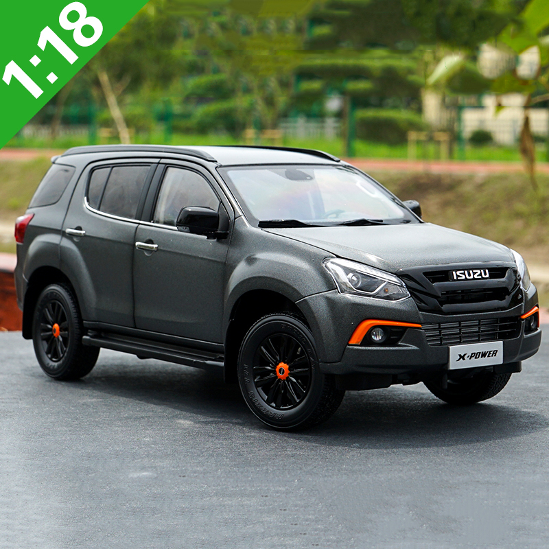 Simulation car model 1:18 scale MU-X die-casting off-road vehicle alloy car metal car child toy souvenir adult gift display Simulation car model 1:18 scale MU-X die-casting off-road vehicle alloy car metal car child toy souvenir adult gift display