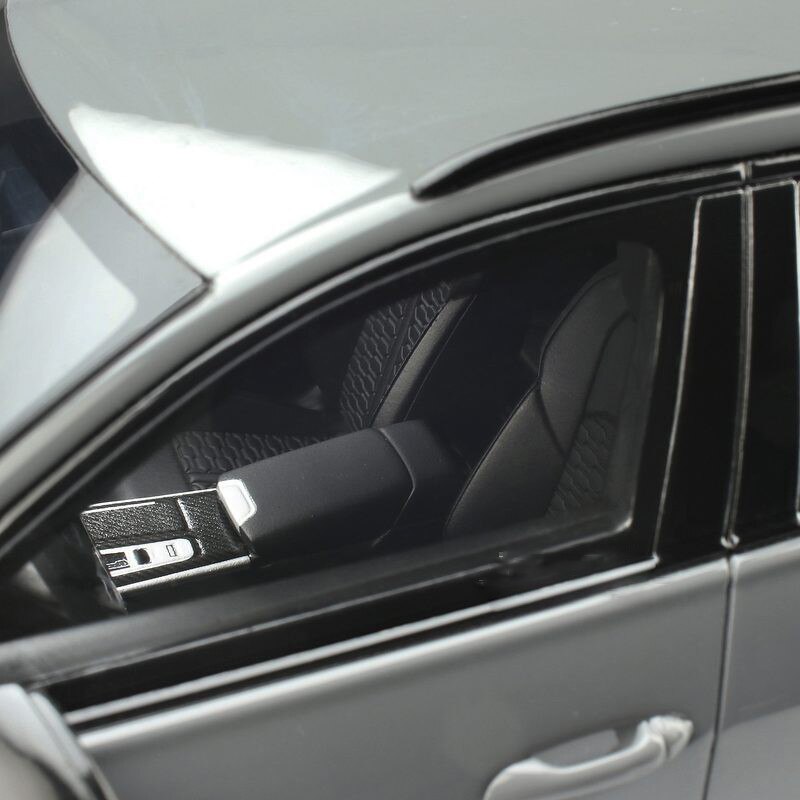 1:18 Scale RS6 C8 2020 Simulation Resin Material Limited Edition Car Collection Toy Model Adult & Child Toy Auto Vehicle 1:18 Scale RS6 C8 2020 Simulation Resin Material Limited Edition Car Collection Toy Model Adult & Child Toy Auto Vehicle