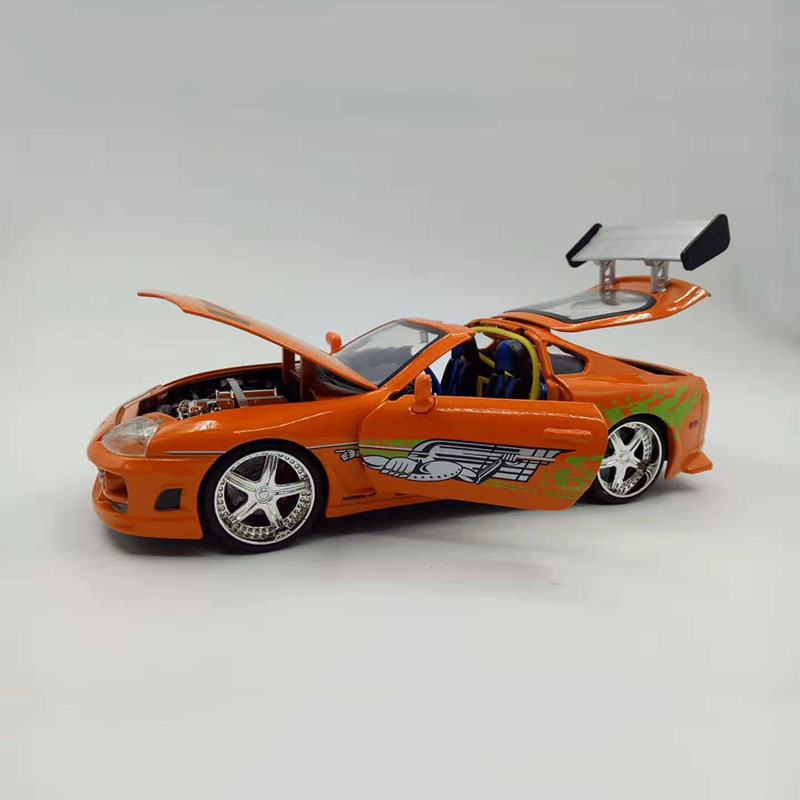 1:24 Fast F8 Diecast Metal Alloy Car Brian's TOYOTAs SUPRA Alloy Auto Street Race Model Car Toys F Children Collection Gifts