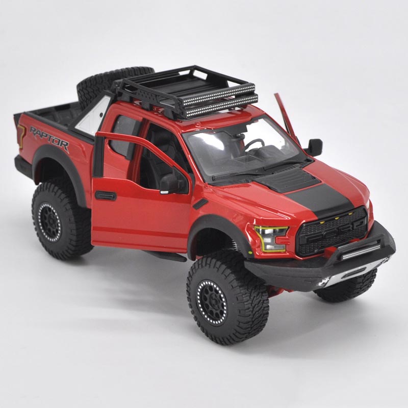 Diecast 1/24 Proportion Simulation Off-road Vehicle SUV 150 Pickup Model Alloy Car Metal Model Adult Children Gift Collect Hot