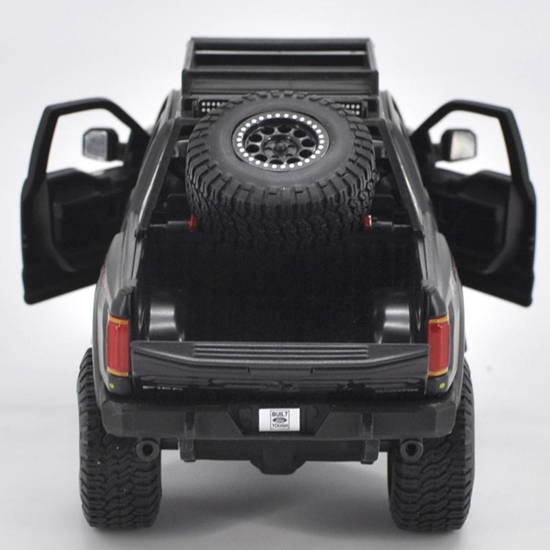 Diecast 1/24 Proportion Simulation Off-road Vehicle SUV 150 Pickup Model Alloy Car Metal Model Adult Children Gift Collect Hot