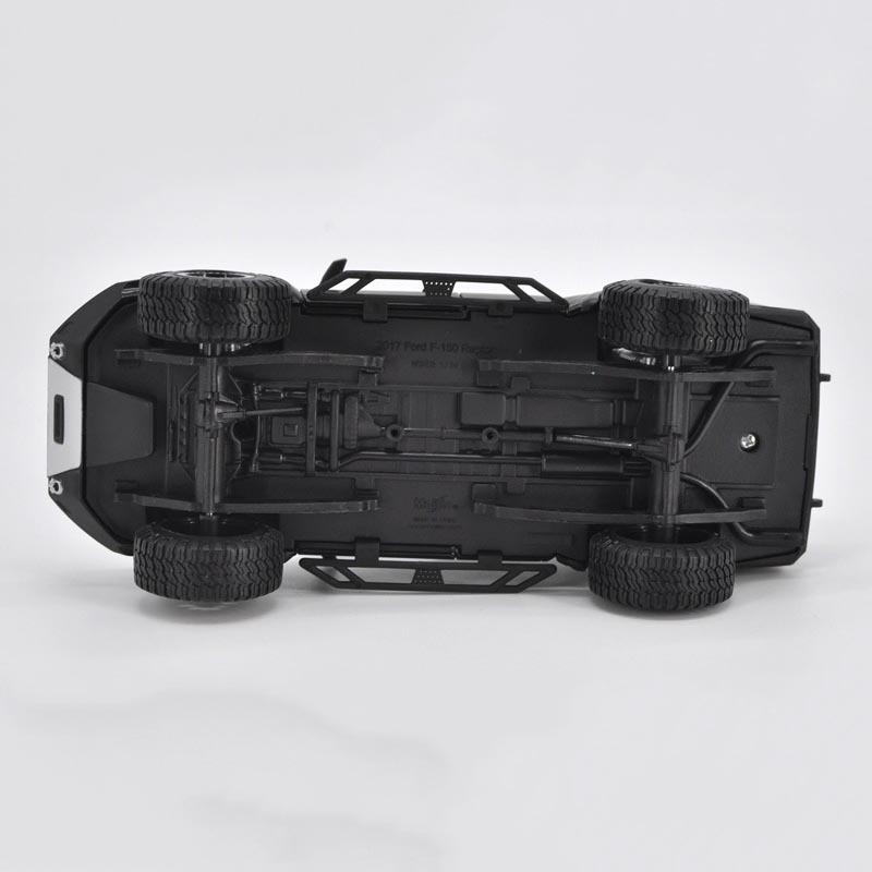 Diecast 1/24 Proportion Simulation Off-road Vehicle SUV 150 Pickup Model Alloy Car Metal Model Adult Children Gift Collect Hot