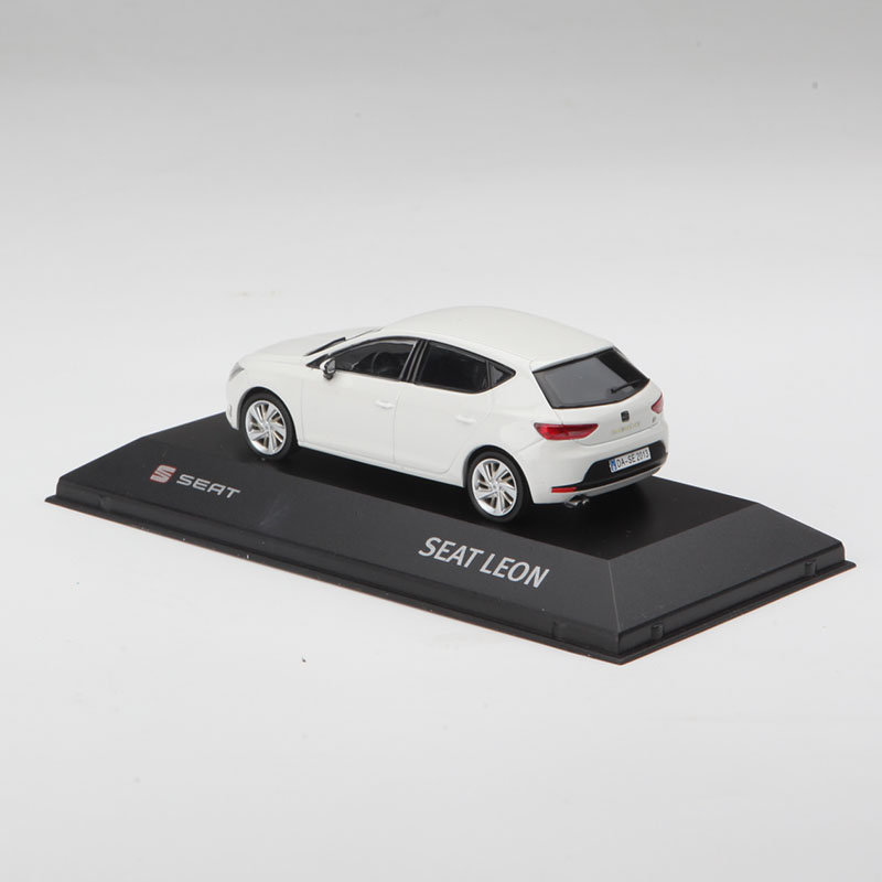 1/43 scale seat leon ibiza sc car model toy diecast model Can be used as Send children kids gift model collection indoor display 1/43 scale seat leon ibiza sc car model toy diecast model Can be used as Send children kids gift model collection indoor display
