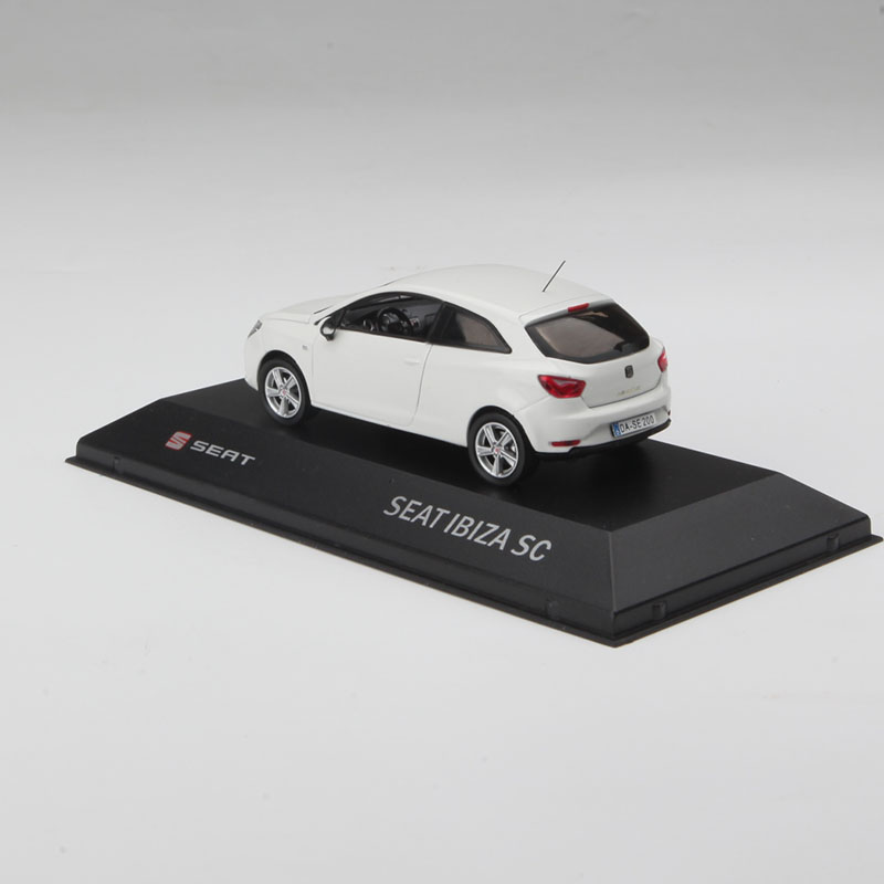 1/43 scale seat leon ibiza sc car model toy diecast model Can be used as Send children kids gift model collection indoor display 1/43 scale seat leon ibiza sc car model toy diecast model Can be used as Send children kids gift model collection indoor display