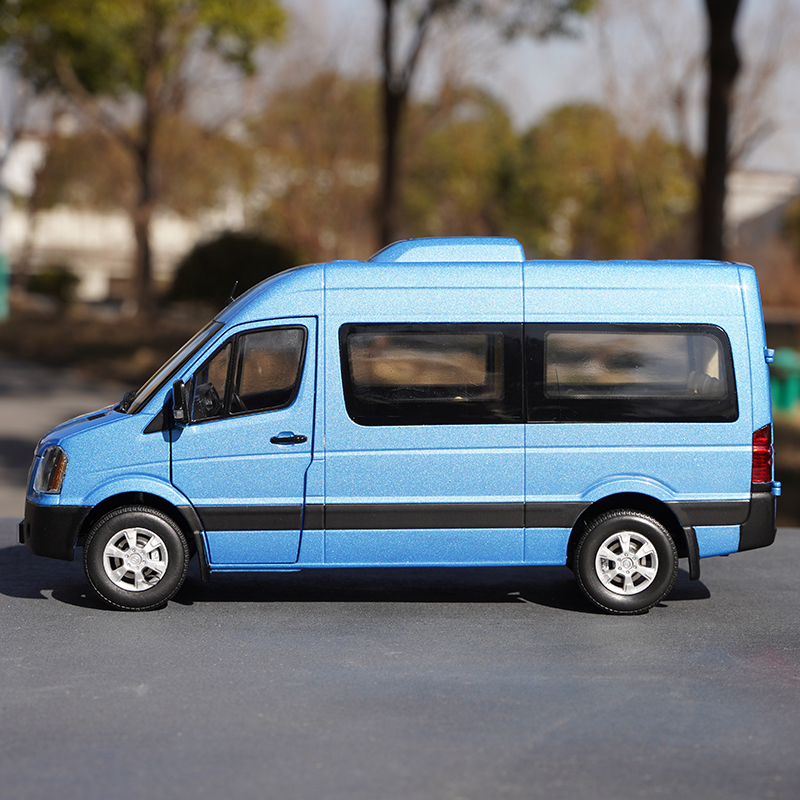 1:24 Huanghai Bus Ruitu Commercial Vehicle Model Metal Alloy Diecast Toys Collectible Decoration Souvenir Ornaments Display