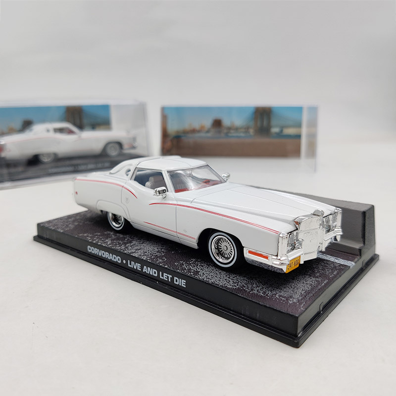 007 Movie 1:43 Scale CORVORADO LIVE AND LET Car Model Alloy Diecast & Toy Vehicle for Collection Collectible Gift Souvenir Show