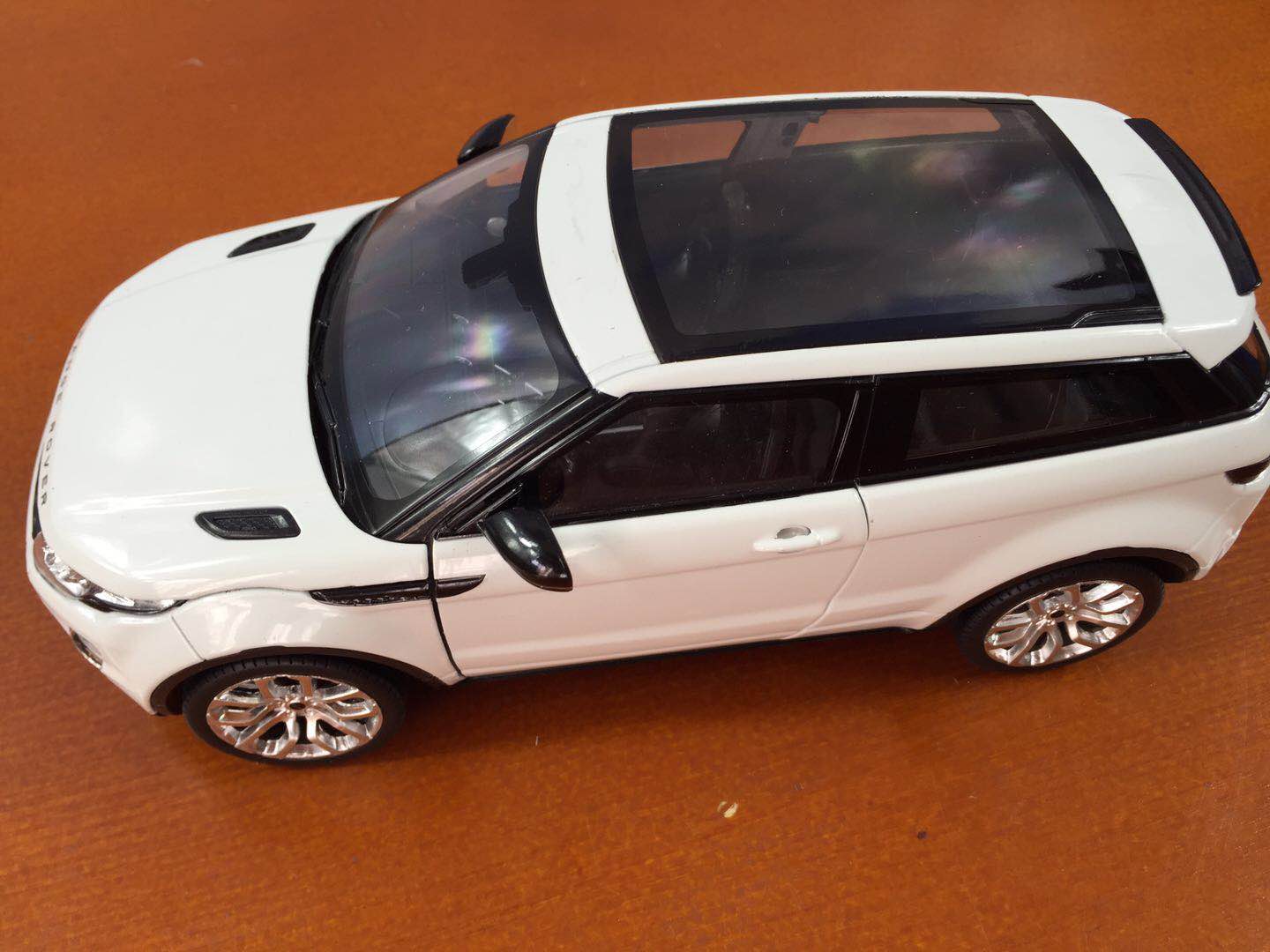 Welly 1:24 Scale Land Rover Range Rover Evoque Defender Off-road Vehicle SUV Simulation Car Model Sports Version Collection Gift