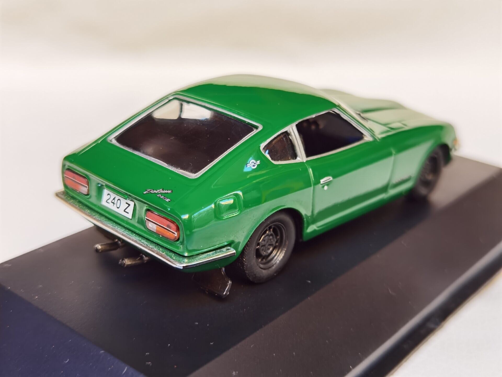 1:43 Scale Datsun 240Z S30 1971 Alloy Car Model Classic Die-casting Metal Sports Car Vehicle Collection Gift Ornament Souvenir