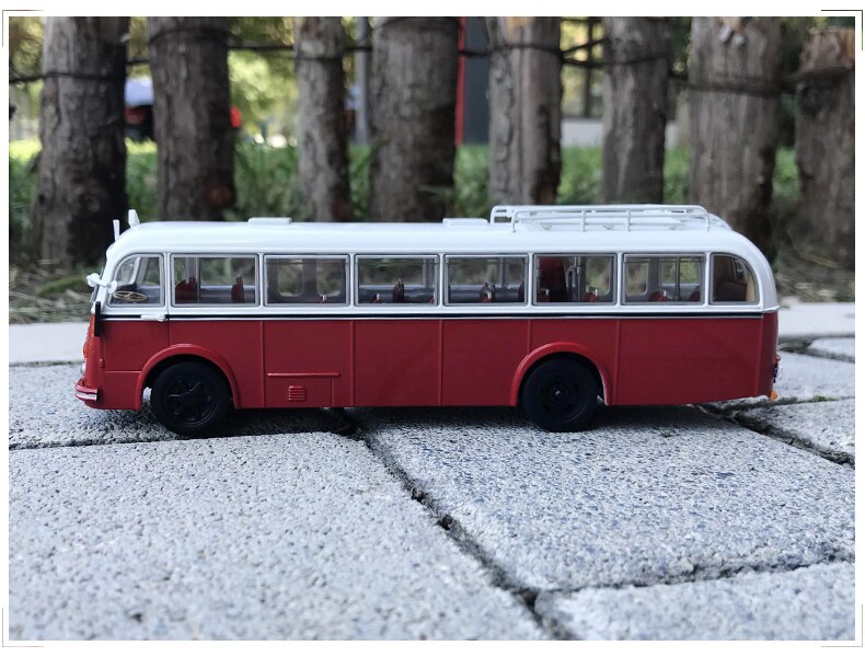 1:64 Die-casting Beijing No. 5 Bus Model Skoda 760RO Trailer City Shuttle Bus Conference Table Static Decoration Christmas Gift 1:64 Die-casting Beijing No. 5 Bus Model Skoda 760RO Trailer City Shuttle Bus Conference Table Static Decoration Christmas Gift