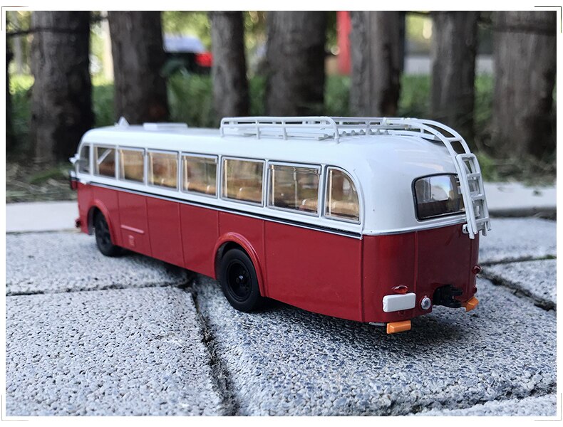 1:64 Die-casting Beijing No. 5 Bus Model Skoda 760RO Trailer City Shuttle Bus Conference Table Static Decoration Christmas Gift 1:64 Die-casting Beijing No. 5 Bus Model Skoda 760RO Trailer City Shuttle Bus Conference Table Static Decoration Christmas Gift