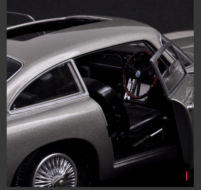 1:18 Scale Diecast Alloy Aston Martin DB5 Simulation Simulation Car Model Collection of Metal Vehicle Tools 007 Fans Toys Gifts 1:18 Scale Diecast Alloy Aston Martin DB5 Simulation Simulation Car Model Collection of Metal Vehicle Tools 007 Fans Toys Gifts