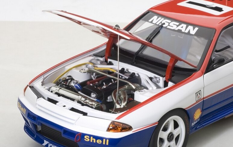 1:18 Scale Autoart Nissan GTR R32 1991 Season Anti-real Alloy Car Model Collection Static Ornaments High-end Gift Display 1:18 Scale Autoart Nissan GTR R32 1991 Season Anti-real Alloy Car Model Collection Static Ornaments High-end Gift Display