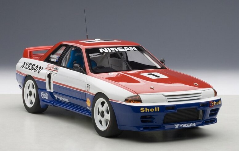 1:18 Scale Autoart Nissan GTR R32 1991 Season Anti-real Alloy Car Model Collection Static Ornaments High-end Gift Display 1:18 Scale Autoart Nissan GTR R32 1991 Season Anti-real Alloy Car Model Collection Static Ornaments High-end Gift Display