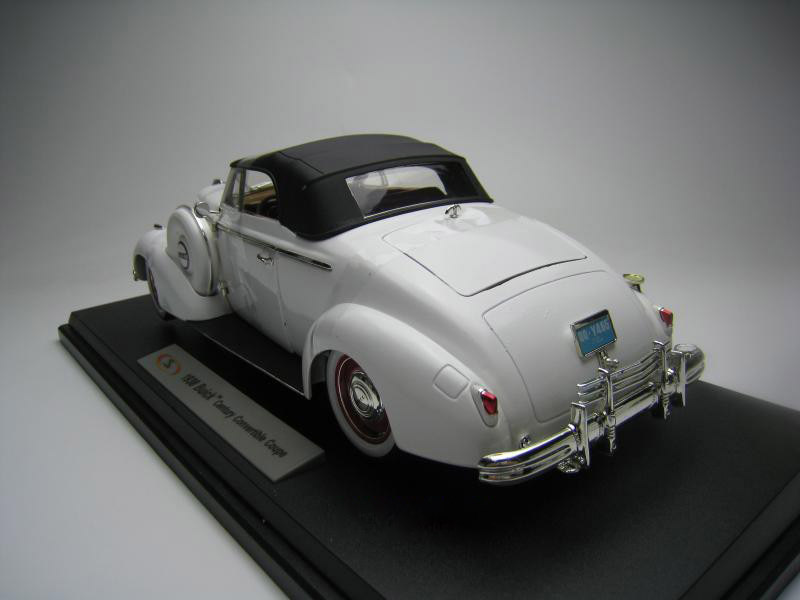 Diecast 1/18 Scale 1938 Buick Car Model Alloy Metal & Toy Vehicle Collection Collectible Souvenir Gift Display Boys Toys Show