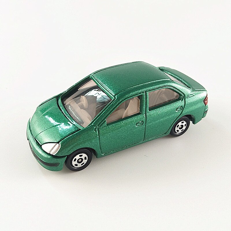 About 7cm Toyota Priub Alloy Simulation Car Children's Toys Metal Die-casting Model Collection Gift Display About 7cm Toyota Priub Alloy Simulation Car Children's Toys Metal Die-casting Model Collection Gift Display