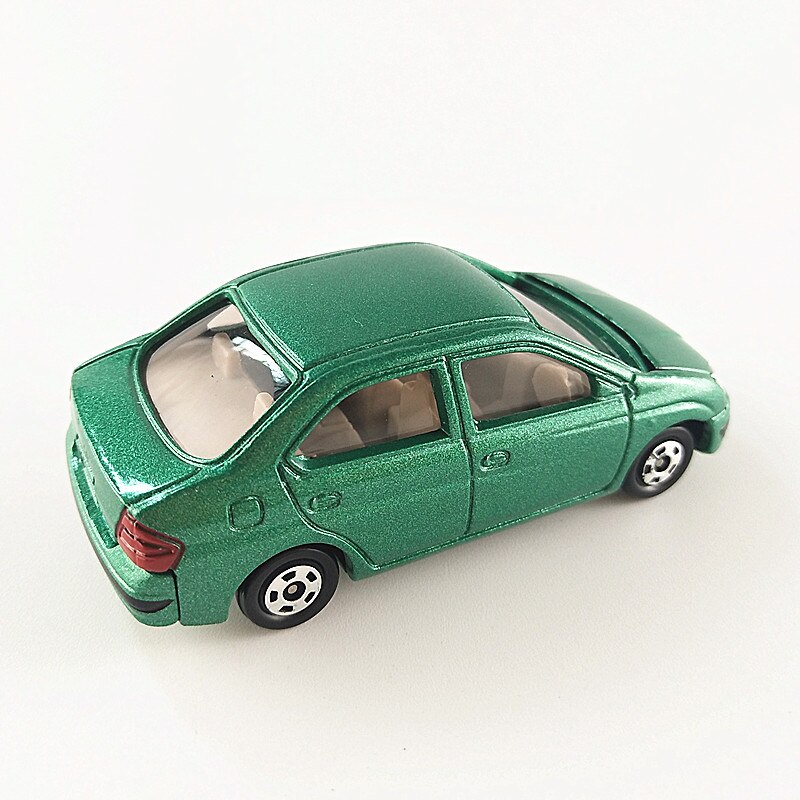 About 7cm Toyota Priub Alloy Simulation Car Children's Toys Metal Die-casting Model Collection Gift Display About 7cm Toyota Priub Alloy Simulation Car Children's Toys Metal Die-casting Model Collection Gift Display