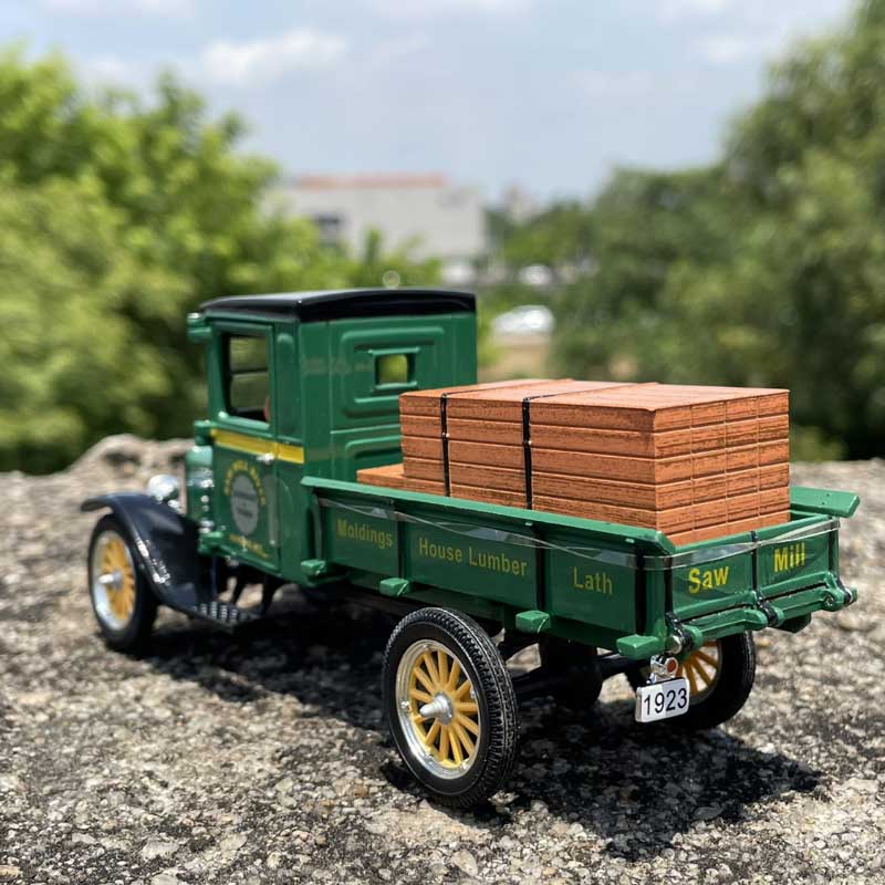 Diecast 1/32 Scale Alloy Car Model Ford US Classic Transport Truck Static Show Adult Collection Gift Toys for Boys In Stock Diecast 1/32 Scale Alloy Car Model Ford US Classic Transport Truck Static Show Adult Collection Gift Toys for Boys In Stock