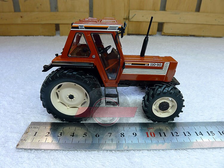 Fiat 110-90 New Holland Tractor Model Boy Toy For 1/32 Scale Alloy Simulation Machinery Agricultural Engineering Vehicle Model
