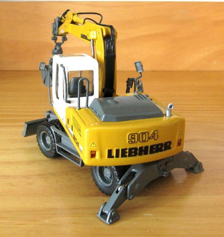 1:50 LIEBHERR A904C Multifunctional Wheel Excavator Engineering Machinery Simulation Alloy Die Casting Model Collection Fan Gift 1:50 LIEBHERR A904C Multifunctional Wheel Excavator Engineering Machinery Simulation Alloy Die Casting Model Collection Fan Gift